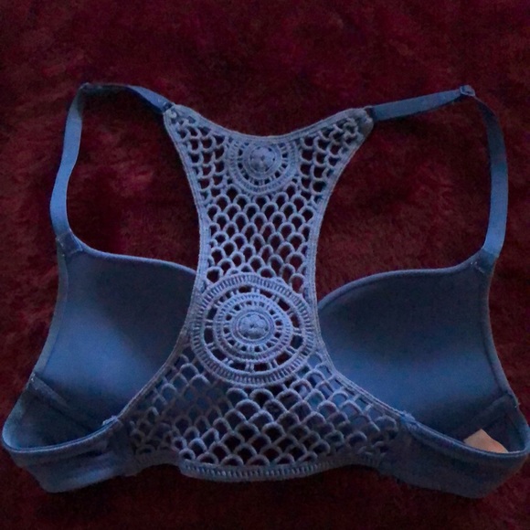 Pretty blue Victoria’s Secret Very Sexy Push Up Bra 💙 - Picture 5 of 9